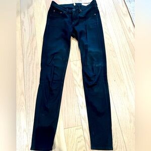 Rag & Bone black plush skinny jeans, Size 26. Super soft and in great condition!